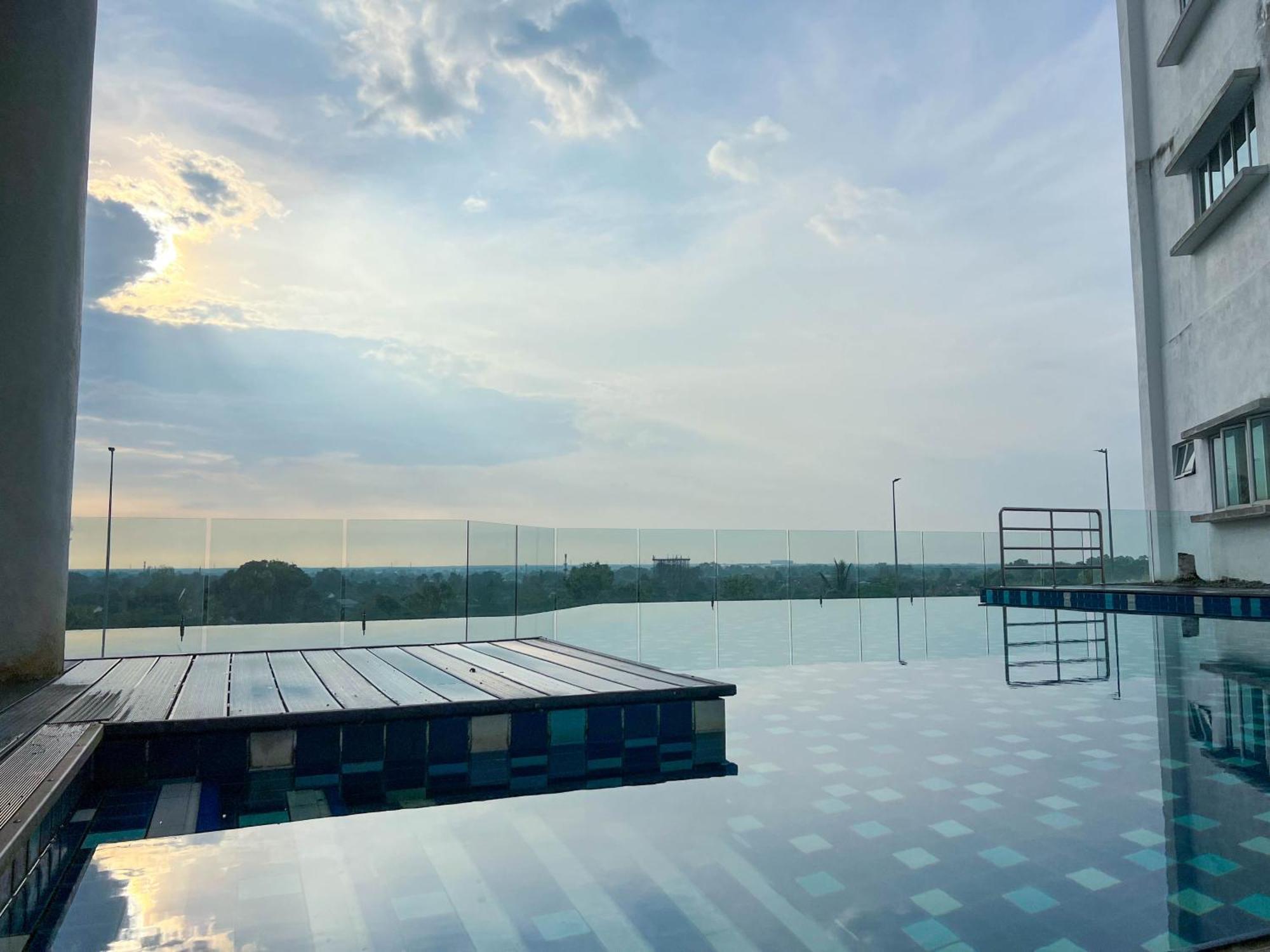 Modern Muji Home Retreat Near Taiping Lake Garden With Free Netflix エクステリア 写真
